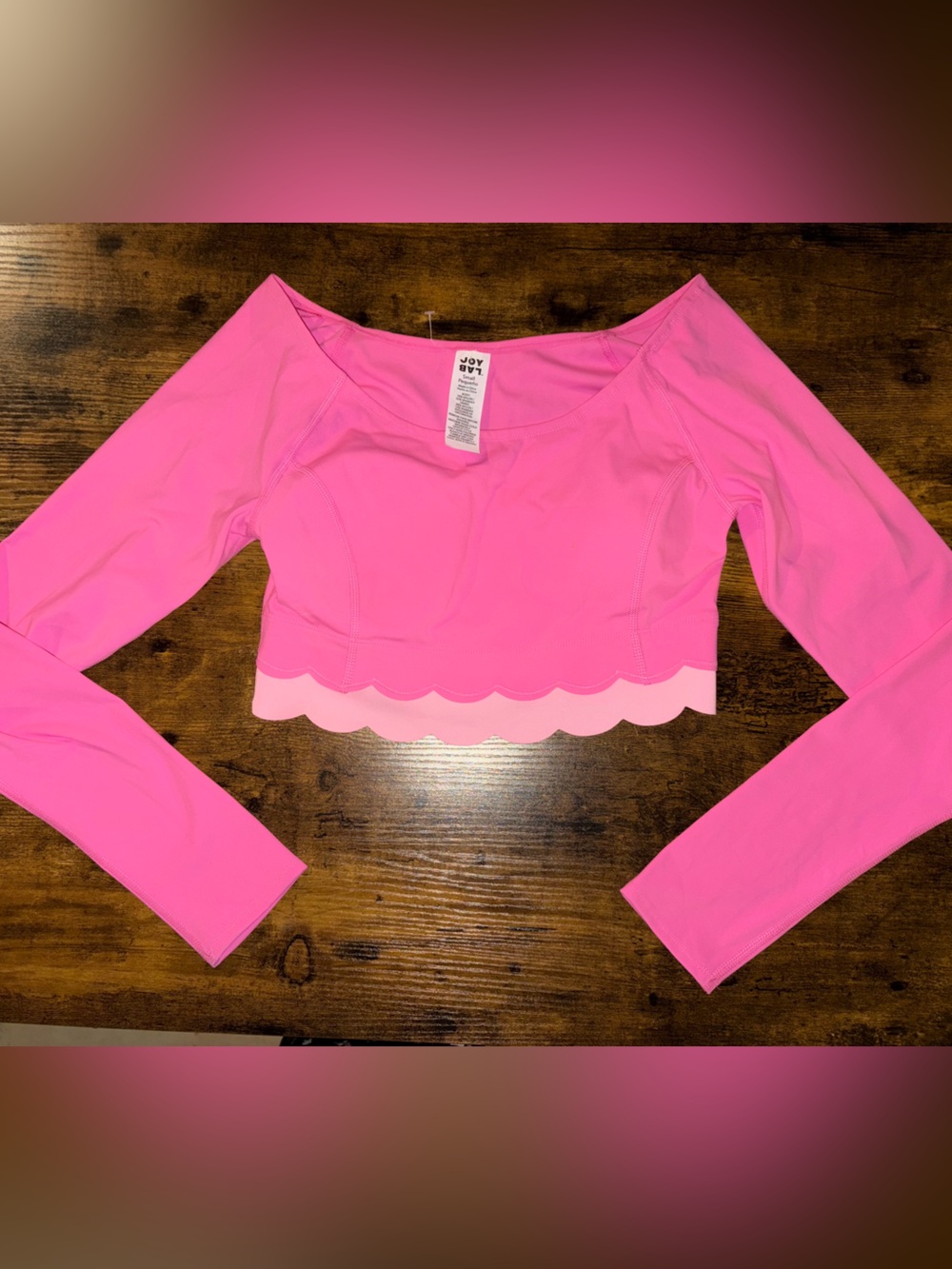 JoyLab Hot Pink Long-Sleeve Scallop Hem Crop Top